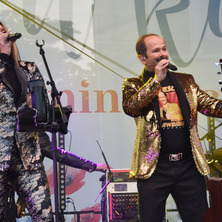 „Majówka z Gminą Sicienko”. Sławomir rozgrzał publiczność