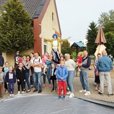 Festyn w Maksymilianowie. Pogoda nie dopisała, ale humory już tak