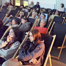 Kino plenerowe. Pogoda nie dopisała, ale seans się podobał