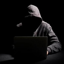 Fałszywe wiadomości SMS kierowane do rolników. Mówią o dopłatach