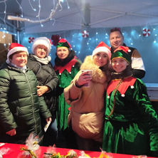 Wspólne świętowanie i rozświetlenie choinki. Gminne Mikołajki za nami